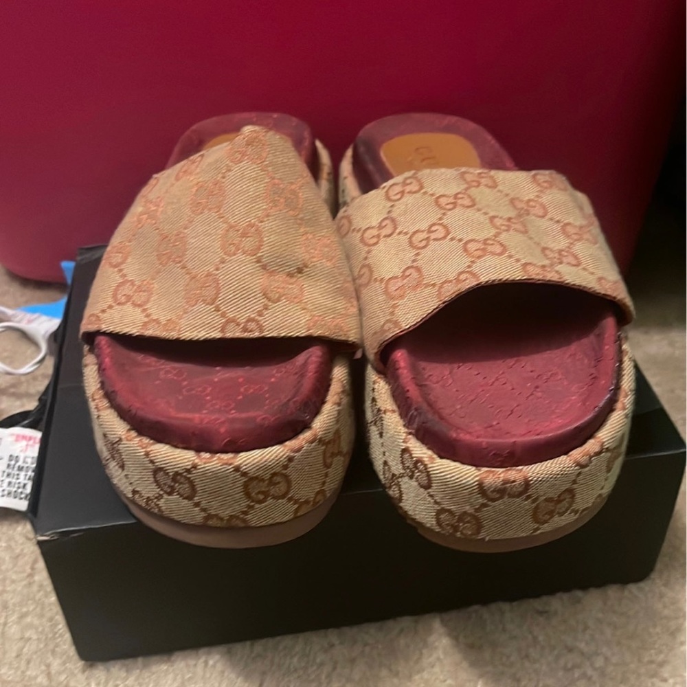 Gucci platform sandals